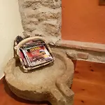 Casa rural Ca La Monica *